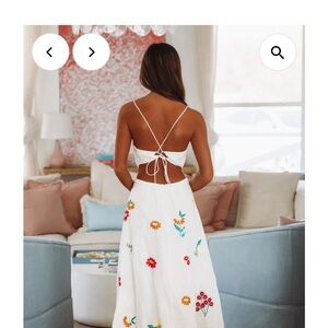 Chic Backless White Floral Dress
